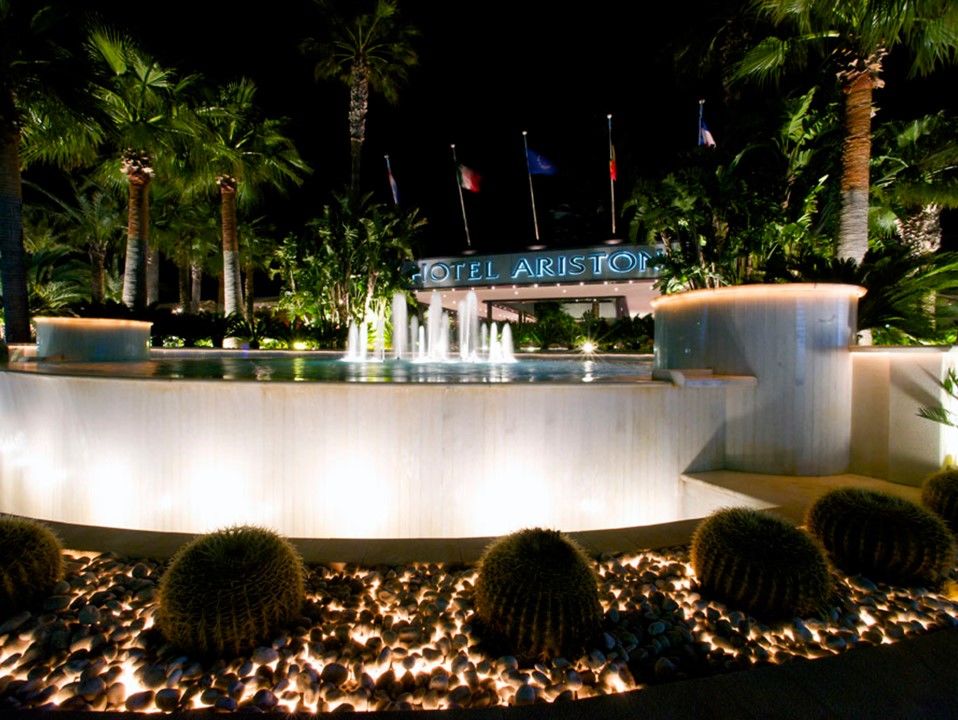 Hotel Ariston Paestum Exterior photo